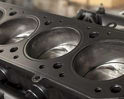 Usinagem de cilindros gráficos Usinagem de cilindros gráficos