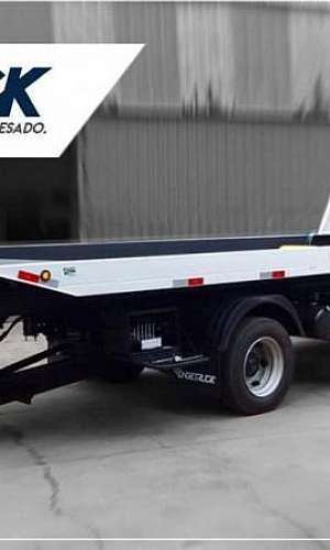 Caminhão guincho plataforma hidráulica Caminhão guincho plataforma hidráulica