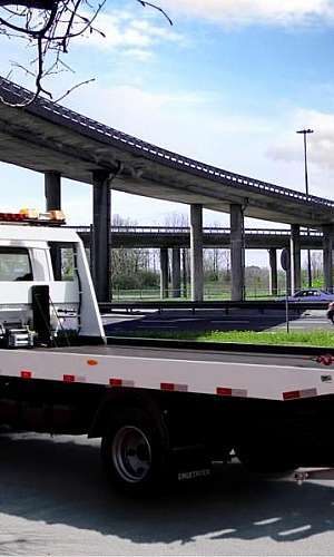 Conserto de plataformas hidráulicas Conserto de plataformas hidráulicas