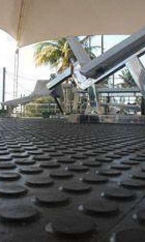 piso emborrachado moeda piso emborrachado moeda