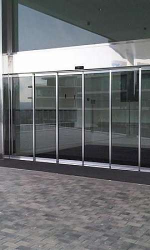 Porta de correr telescópica Porta de correr telescópica