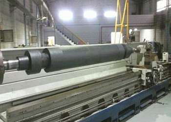 Retifica em rolos de borracha Retifica em rolos de borracha